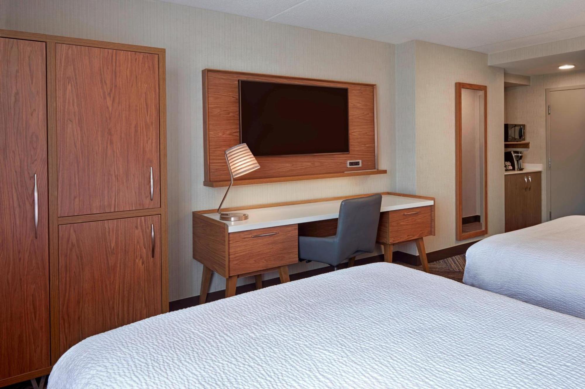 Four Points By Sheraton Hamilton - Stoney Creek Zewnętrze zdjęcie